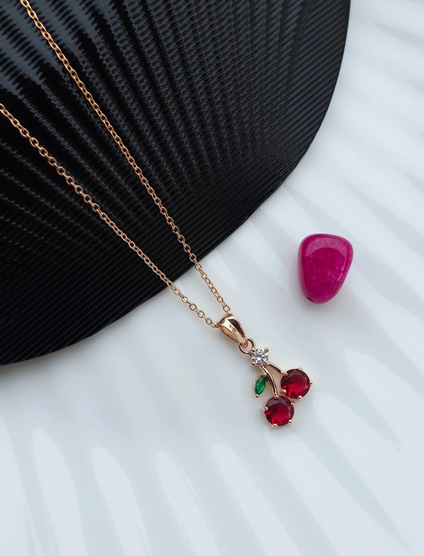 Cherry gold Necklace - Artisanal Jewellery