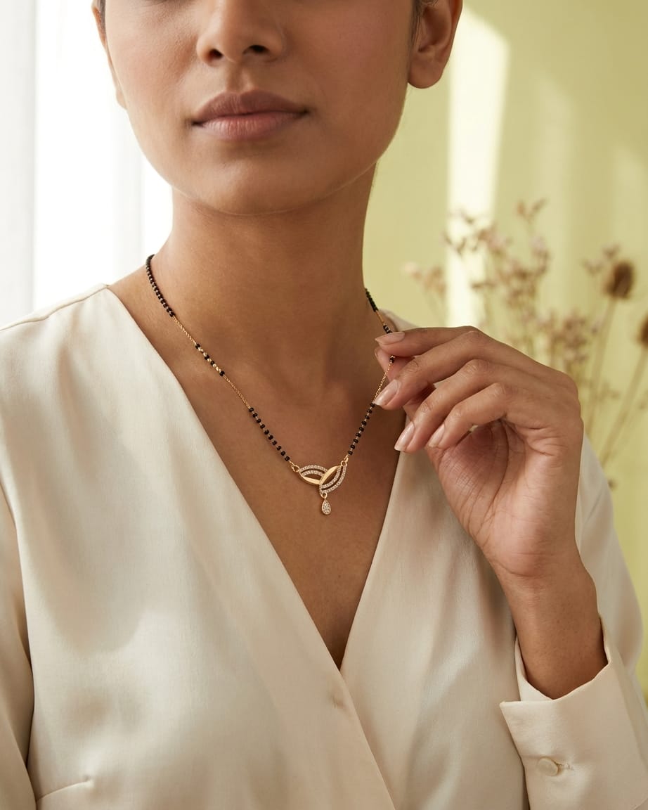 Elegant Leaf Drop Mangalsutra