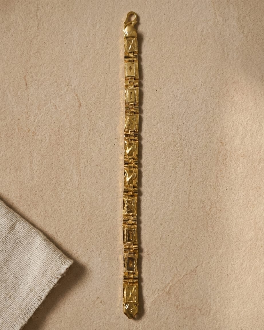 Heritage Luxe Gold Link Bracelet