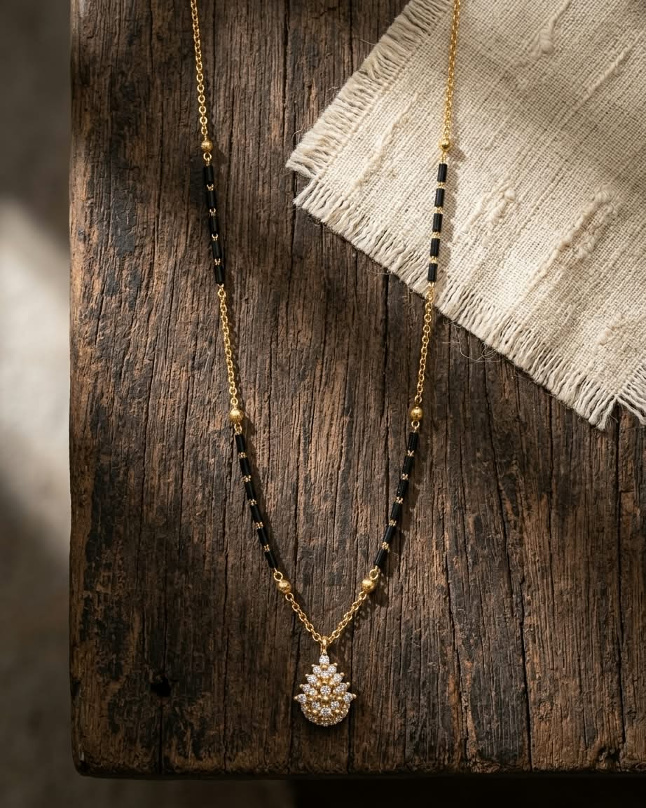 Elegant Gold & Black Beaded Floral Pendant Mangalsutra