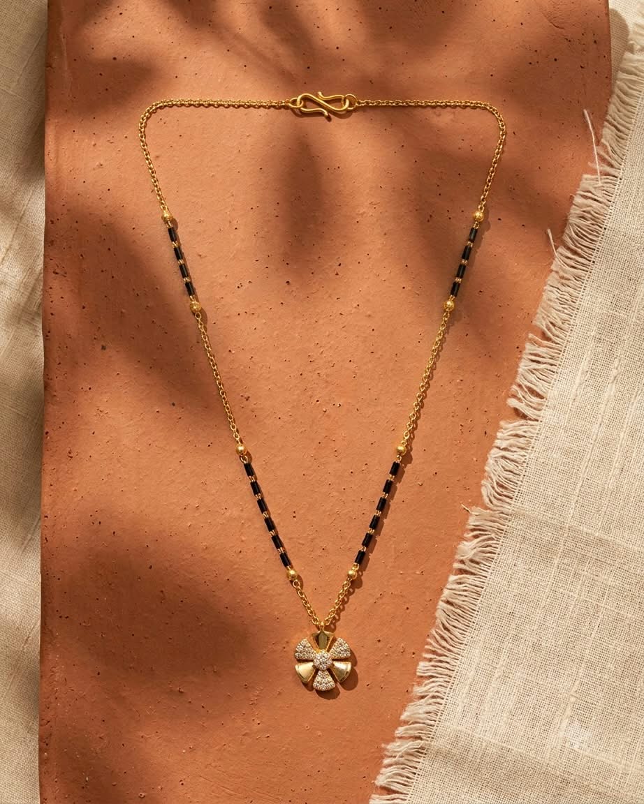 Elegant Floral Black Beaded Gold Mangalsutra Necklace