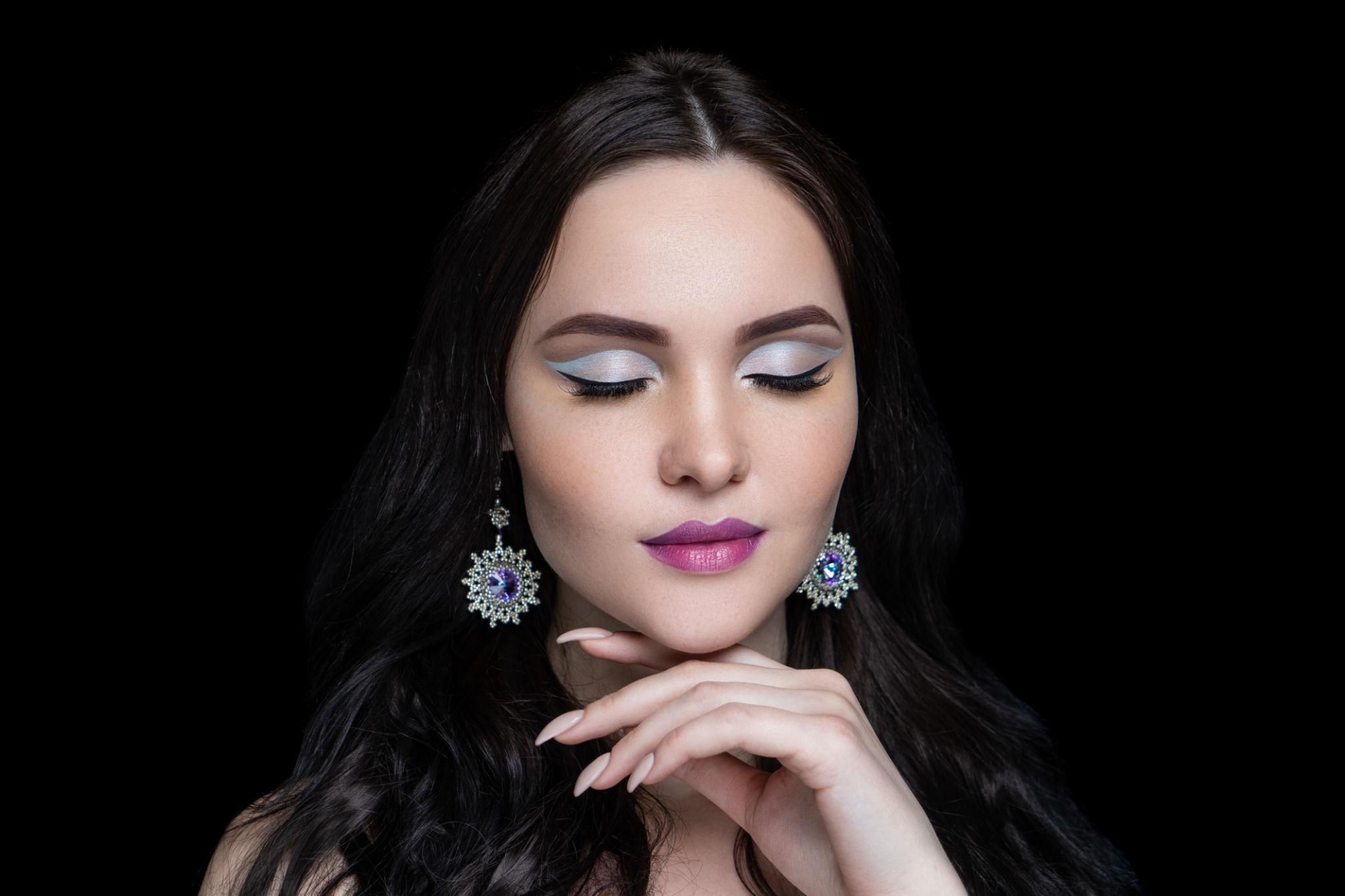 How to Choose Jewellery Based on Face Shape | Complete Guide ...