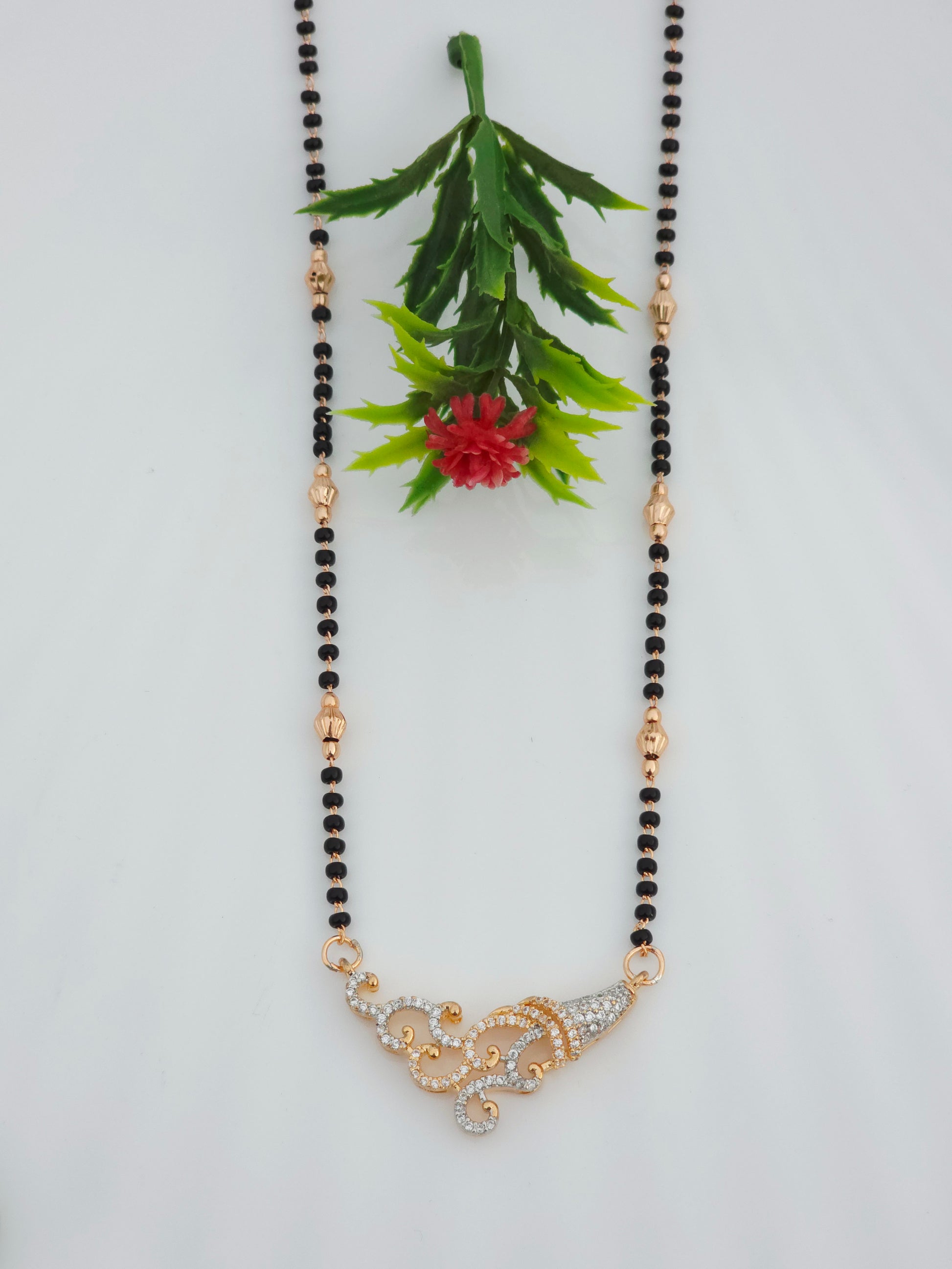 Regent Rose Gold Mangalsutra | Artisanal Handmade Jewellery - Artisanal Jewellery