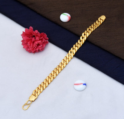 Glittering Pokal Gold Plated Cuban Bracelet for Men