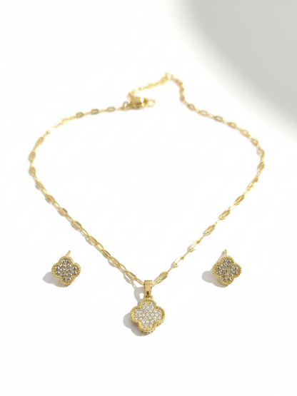 Floral Diamond Pendant Necklace Set – 18K Gold Plated Minimal Jewelry
