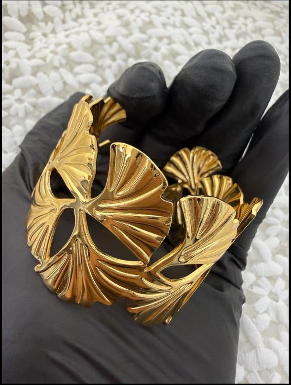 Gold Leaf Statement Cuff Bracelet – Bold Designer Open Bangle for Women