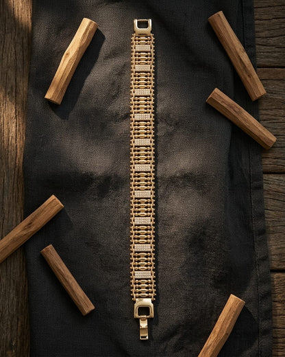 Imperial Crown Luxe Bracelet – Premium Gold Men’s Royal Bracelet