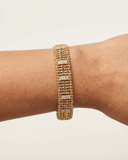 Imperial Crown Luxe Bracelet – Premium Gold Men’s Royal Bracelet