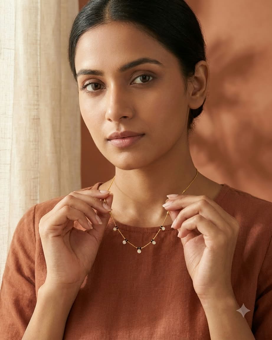 Minimal Gold Black Beaded Crystal Mangalsutra