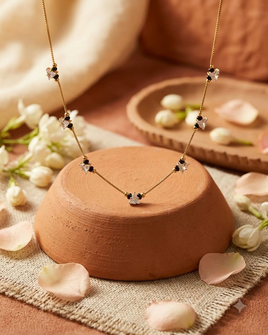 Minimal Diamond Black Beaded Mangalsutra