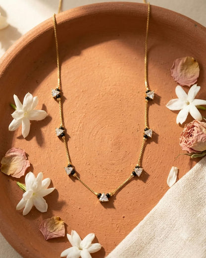 Minimal Diamond Black Beaded Mangalsutra