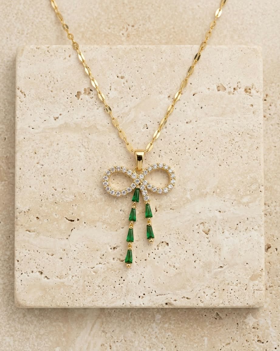 Elegant Green Crystal Bow Pendant Necklace
