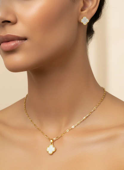 Floral Diamond Pendant Necklace Set – 18K Gold Plated Minimal Jewelry
