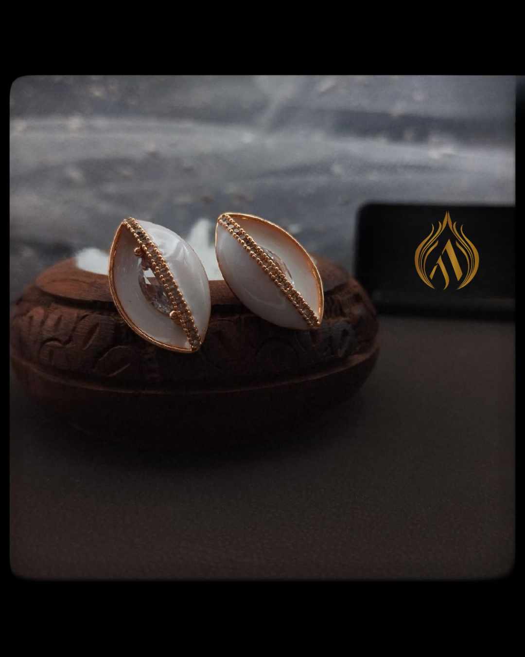 Half Eyes Rose Gold-Plated Earrings | Artisanal Handmade Jewellery - Artisanal Jewellery