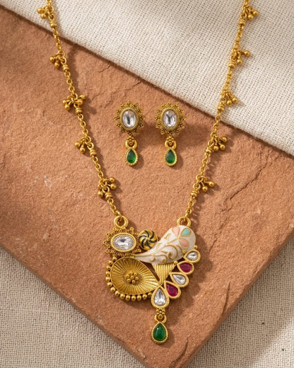 Ilara Swarovski Jadtar 18K Gold-Plated Chain-Pendant | Artisanal Jewellery