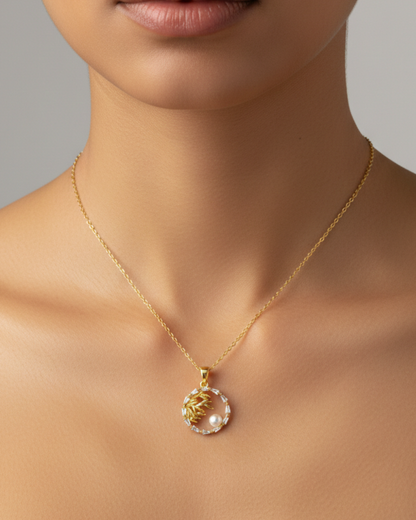 Vintage Tarot Sun 18K Gold Plated Necklace – Elegant Women’s Jewelry