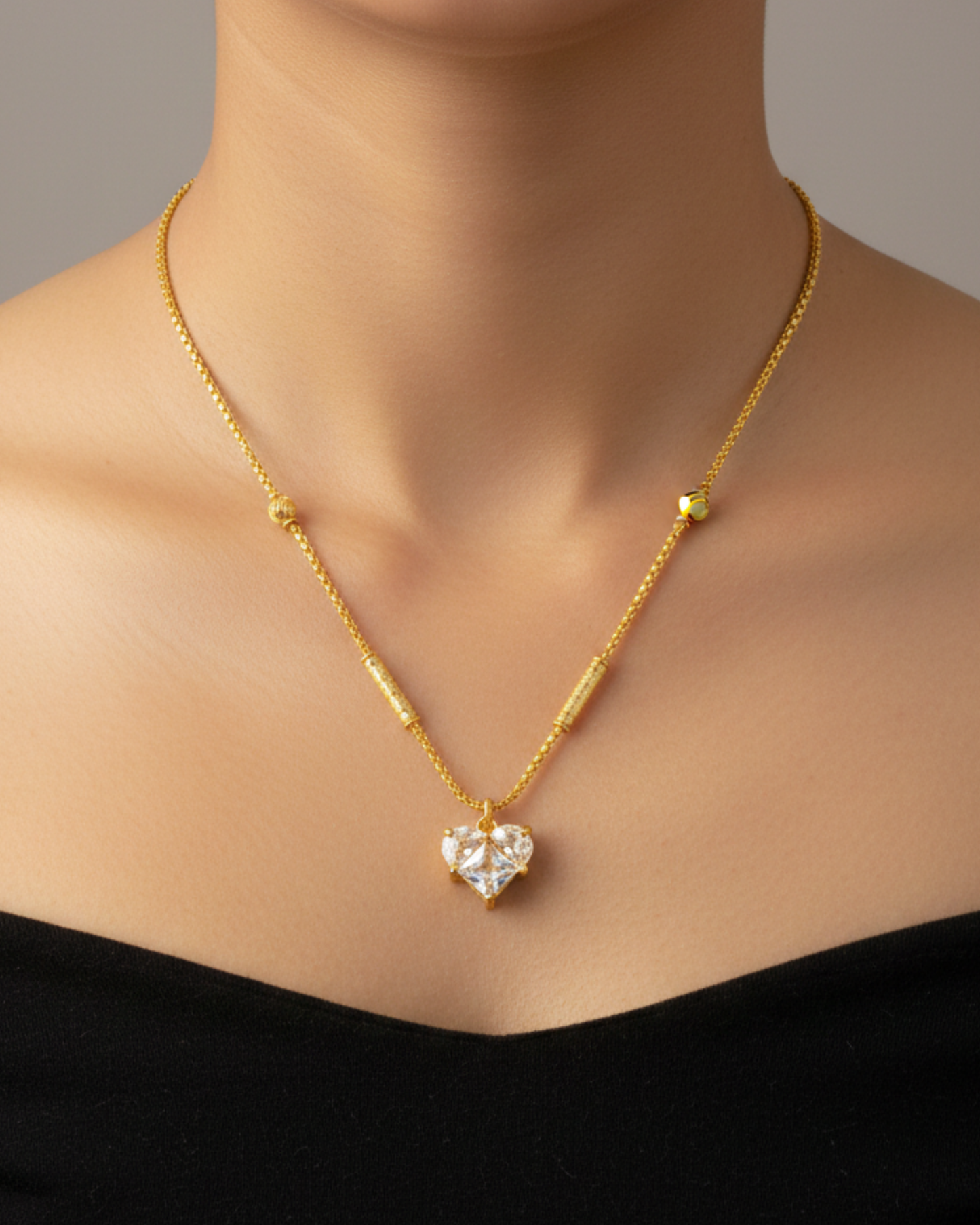 White Heart 18K Gold Plated Necklace – Elegant Love Pendant for Women